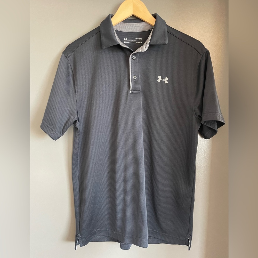 UA Under Armour Shirt Polo Short Sleeve Button Down charcoal Medium Golf Shirt
